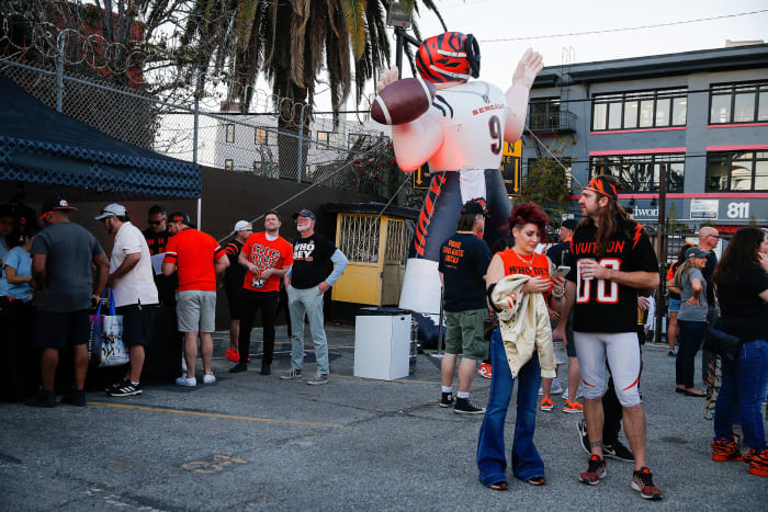 Bengal Jim’s tailgate is a popular pre-game experience for many Cincinnati fans.
